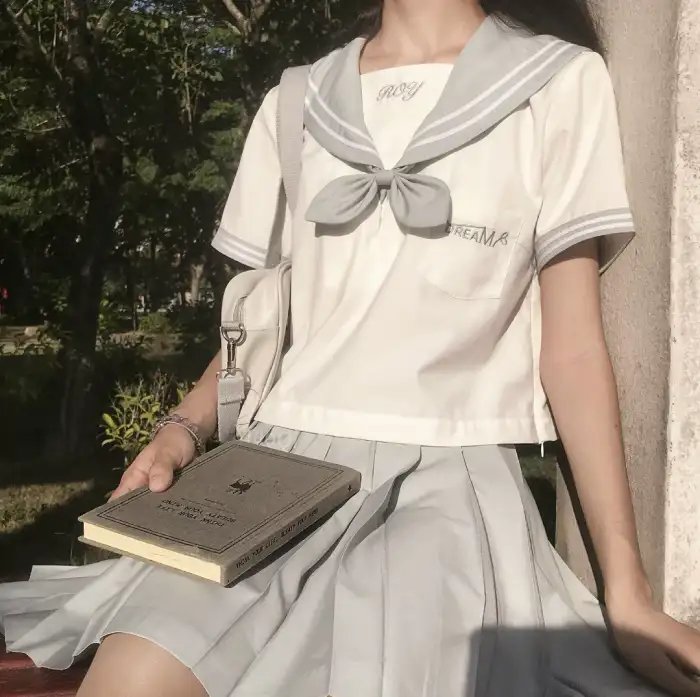 齐丑无艳